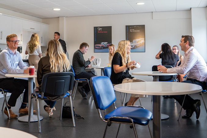 Lloyd Careers Jobs Apprenticeships & Vacancies Lloyd Motor Group